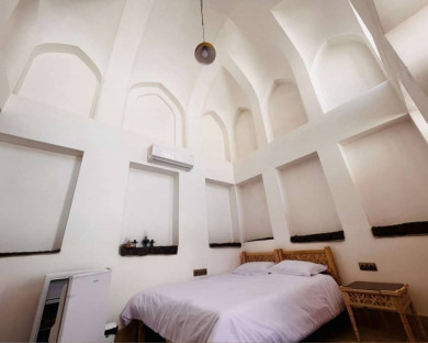 Kashan-ShahneshinEmarat-36.jpg
