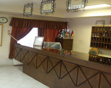 Marvdasht-Jahangardi_takht_jamshid-04.jpg
