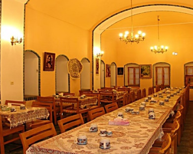 Naeen-JahangardiNaeen-07.jpg