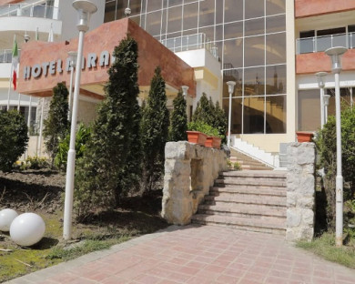 Nour-Baran-04.jpg
