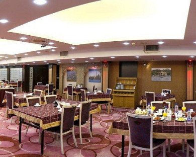 Qhom-Karimeh-30.jpg
