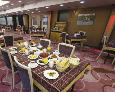 Qhom-Karimeh-31.jpg