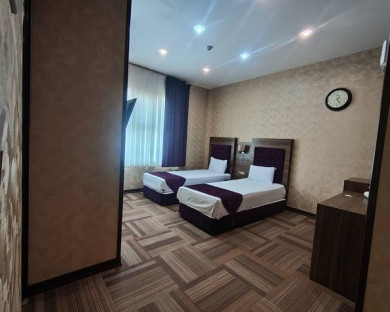 Qhom-QasrNaderi-8.jpg