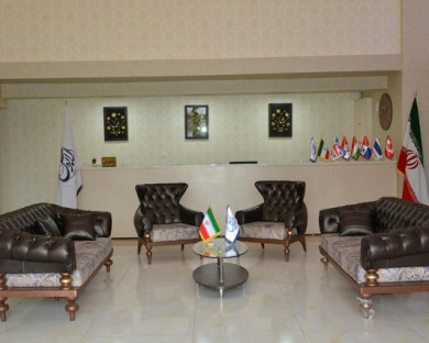 Ramian-Labous-02.jpg
