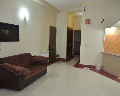 Sari-Navid-09.jpg