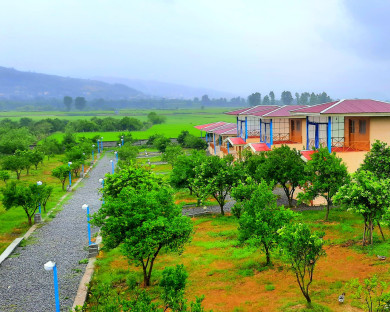 Savadkuh-Kimehecolodge-7.jpg
