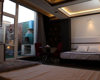 Tabriz-Saray-28.jpg