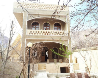 Taft-Hajikhan-01.jpg