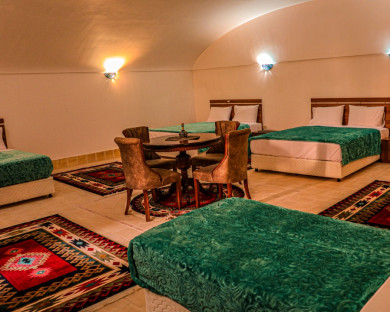 Yazd-Darbar-10.jpg