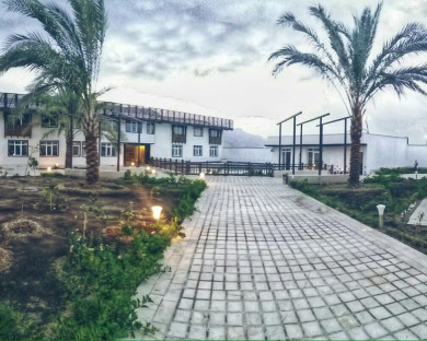 assaluyeh-Rim_rom-07.jpg