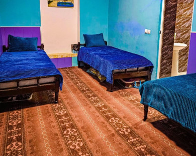badrud-emaratesarhang-10.jpg