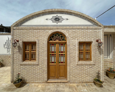 kashan-emarateirani-1.jpg