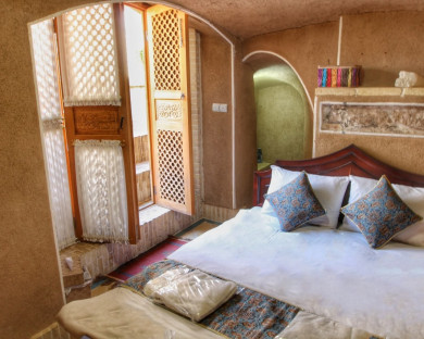 kashan-sabaghian-75.jpg