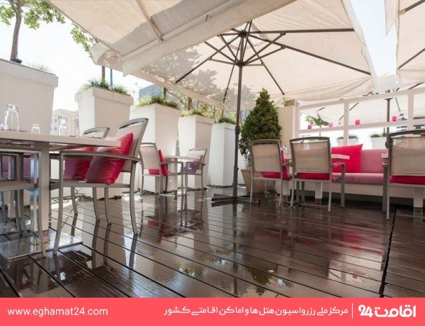 رستوران مانسون