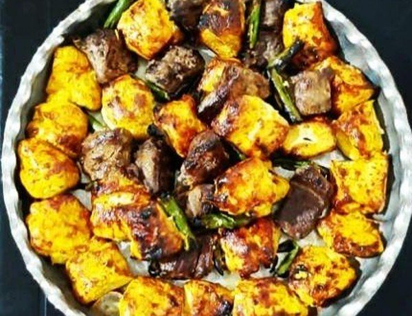 رستوران شب های زعفرانیه